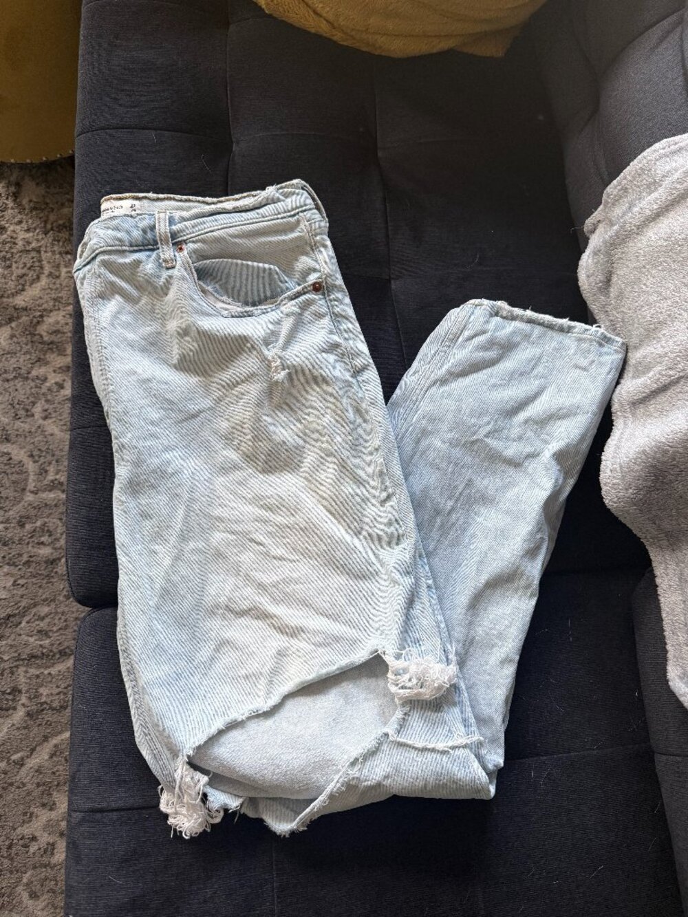 Abercrombie Curve Love Jeans Size 33